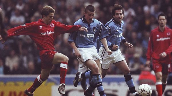 middlesbrough home 2002 to 03 action3